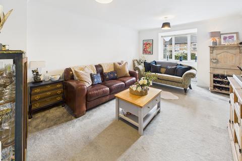 3 bedroom detached house for sale, Thorne Close, Boxmoor, HP1