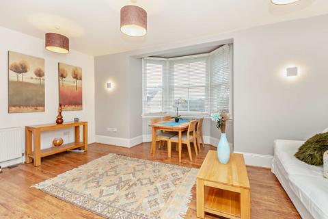 2 bedroom flat for sale, Garth Court, Bicester OX26
