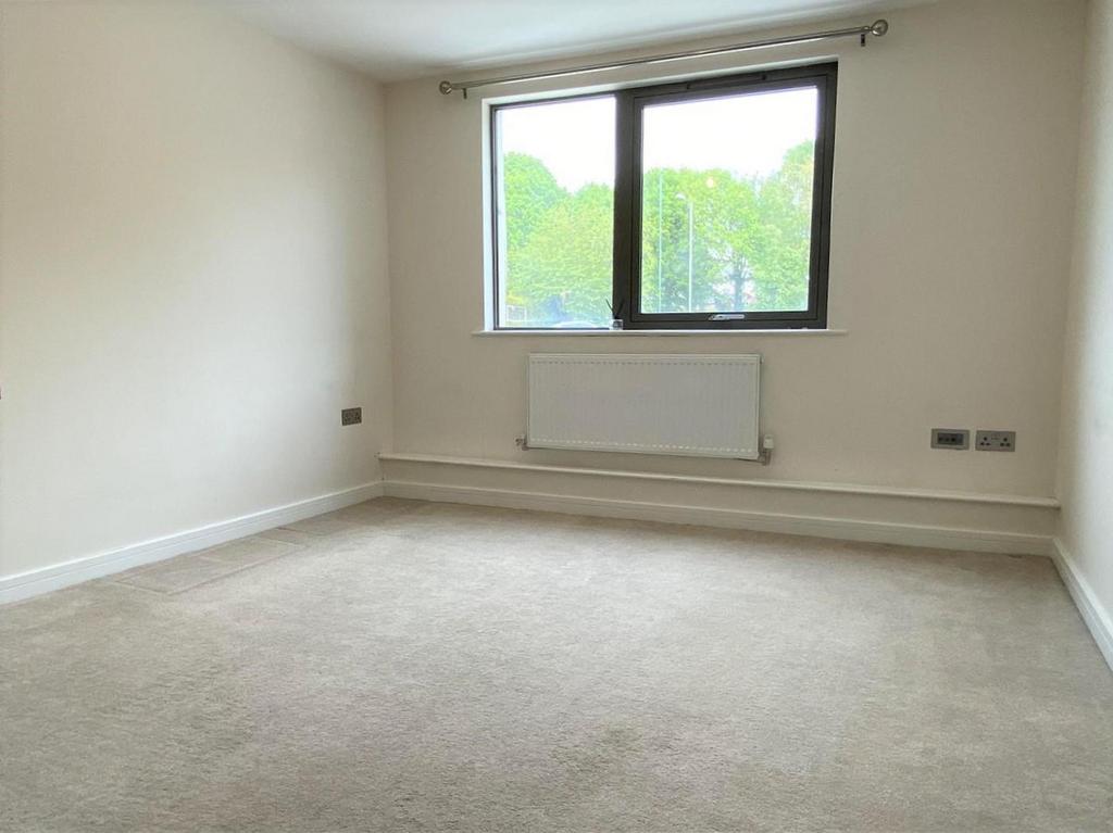 Livingroom 2.jpg