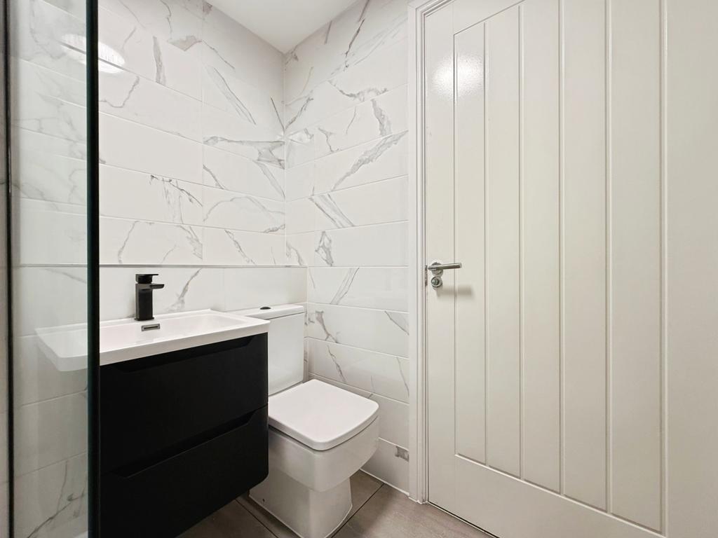 Ensuite