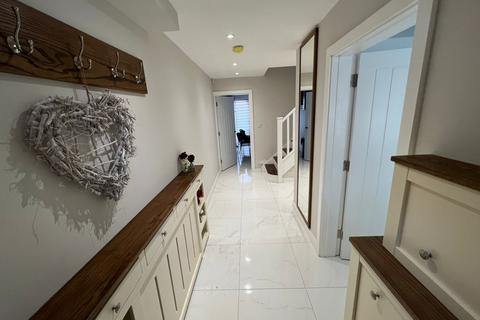 undefined, Richmond Street, Ashton-under-Lyne, Lancashire, OL6