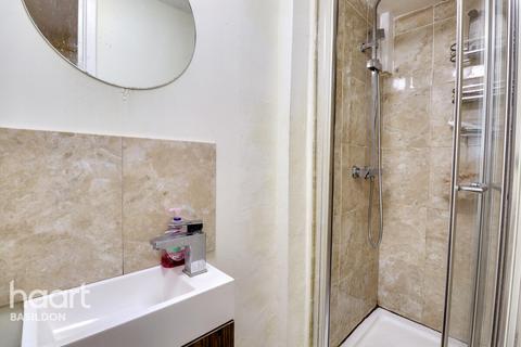 6 bedroom townhouse for sale, Gun Hill Place, Basildon