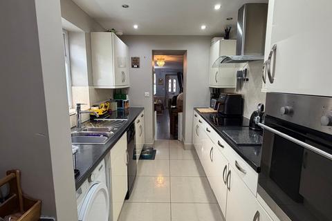3 bedroom terraced house for sale, Folkestone Road, Dover, Kent, CT17