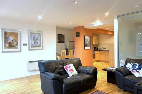 1 bedroom flat to rent, Park House Apartments, 11 Park Row, Leeds