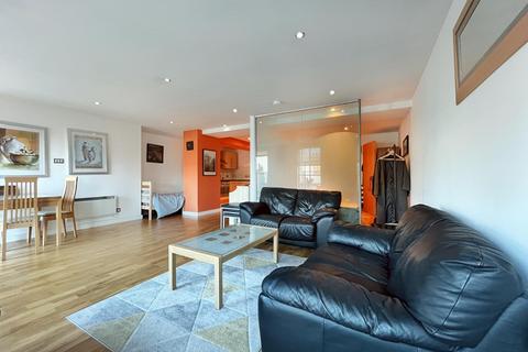 1 bedroom flat to rent, Park House Apartments, 11 Park Row, Leeds