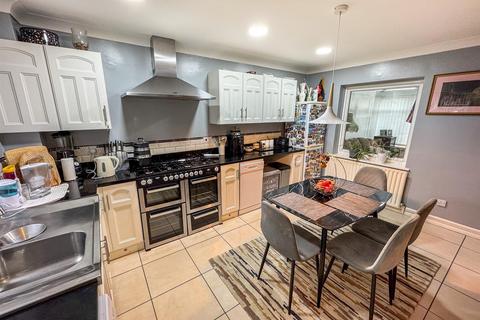 undefined, Poplar Road, Corby NN17