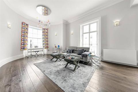 3 bedroom flat for sale, Warwick Square, Pimlico, London, SW1V