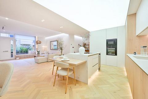 undefined, 26 Vinery Way, London W6