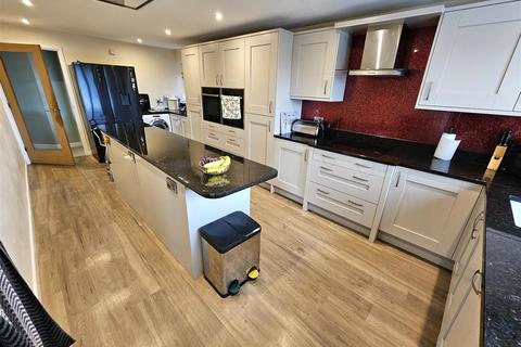 5 bedroom house for sale, Green Lane, Tavistock