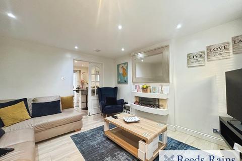 3 bedroom semi-detached house for sale, Trojan Gardens, Greater Manchester M7