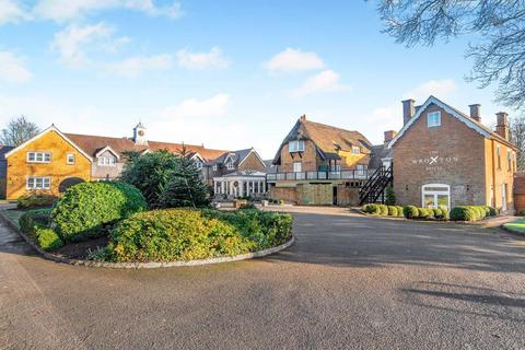 Hospitality for sale, 4 Wroxton Wroxton OX15 6QB
