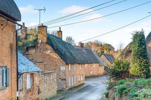Hospitality for sale, 4 Wroxton Wroxton OX15 6QB