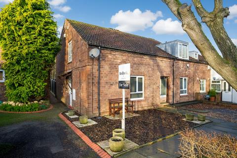 2 bedroom end of terrace house for sale, Deane Field View, Sheffield S20