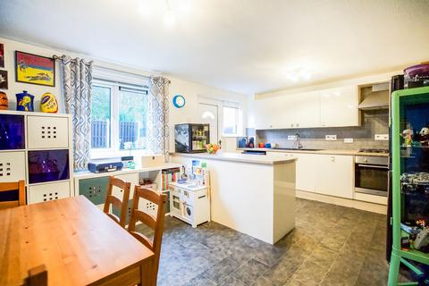 2 bedroom end of terrace house for sale, Deane Field View, Sheffield S20