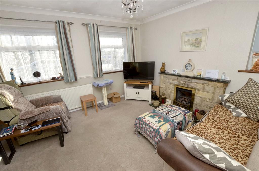Lounge/Dning Room