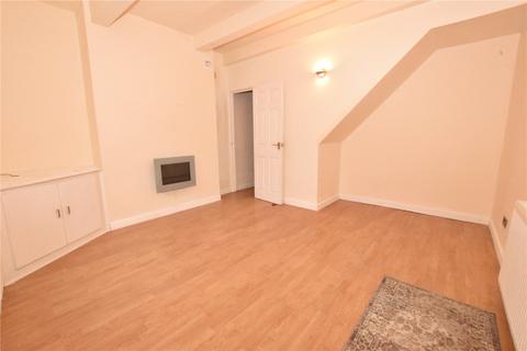 3 bedroom end of terrace house for sale, Hadfield Place, Glossop, Derbyshire, SK13