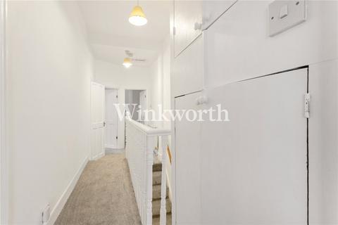 2 bedroom apartment for sale, Kirkstall Avenue, London, N17