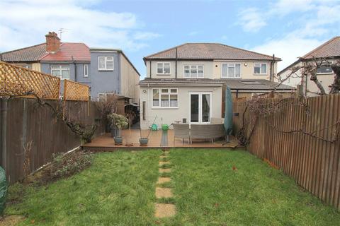 undefined, Erskine Road, Sutton SM1