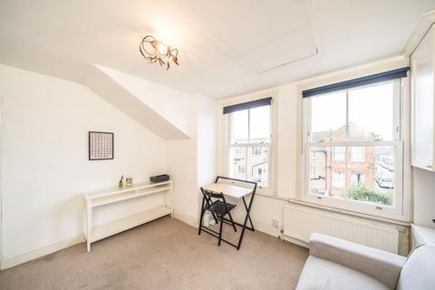 1 bedroom flat to rent, Romberg Road, London SW17