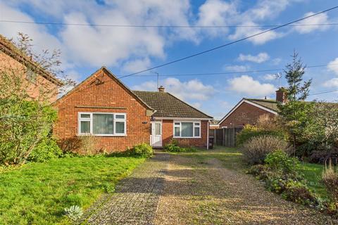 2 bedroom detached bungalow for sale, Albany Road, West Bergholt, Colchester