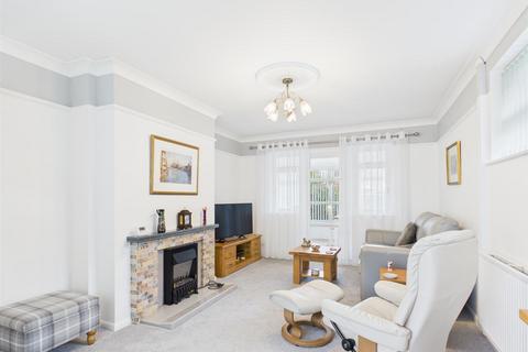 2 bedroom detached bungalow for sale, Albany Road, West Bergholt, Colchester