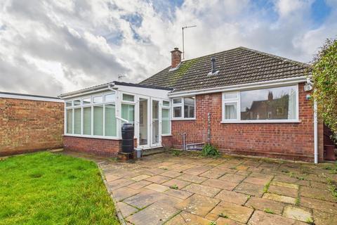 2 bedroom detached bungalow for sale, Albany Road, West Bergholt, Colchester