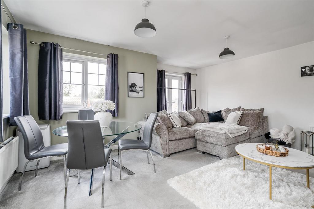 63 New Meadow Close 8.jpg
