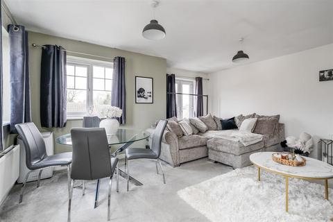 undefined, New Meadow Close, Shirley, Solihull