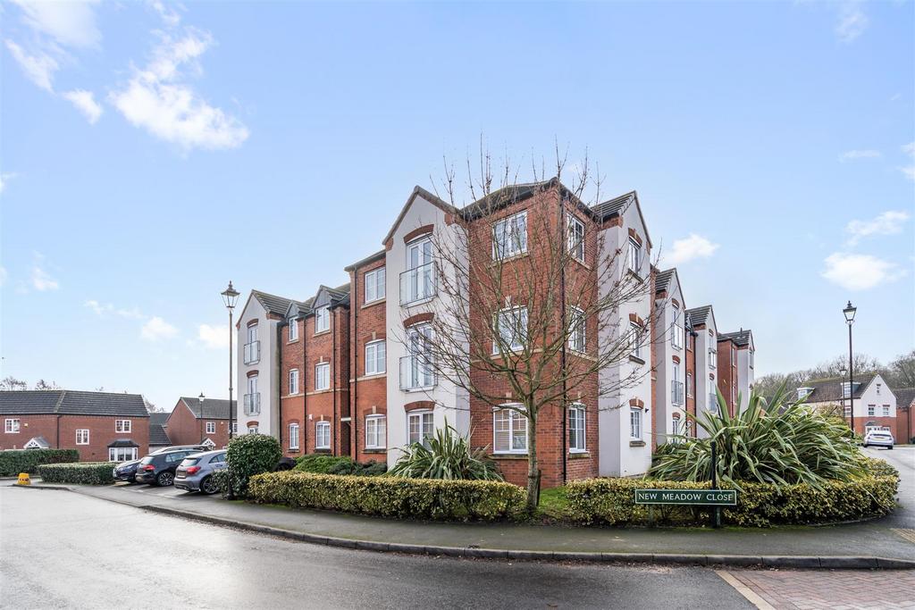 63 New Meadow Close 11.jpg