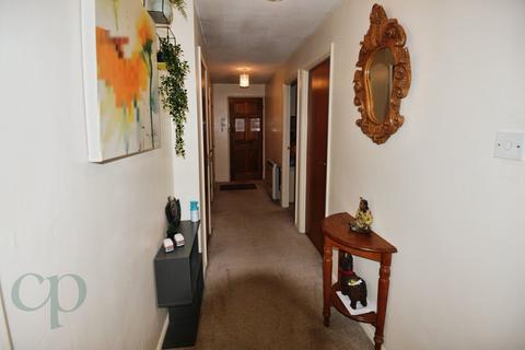 undefined, High Street, Shefford, SG17