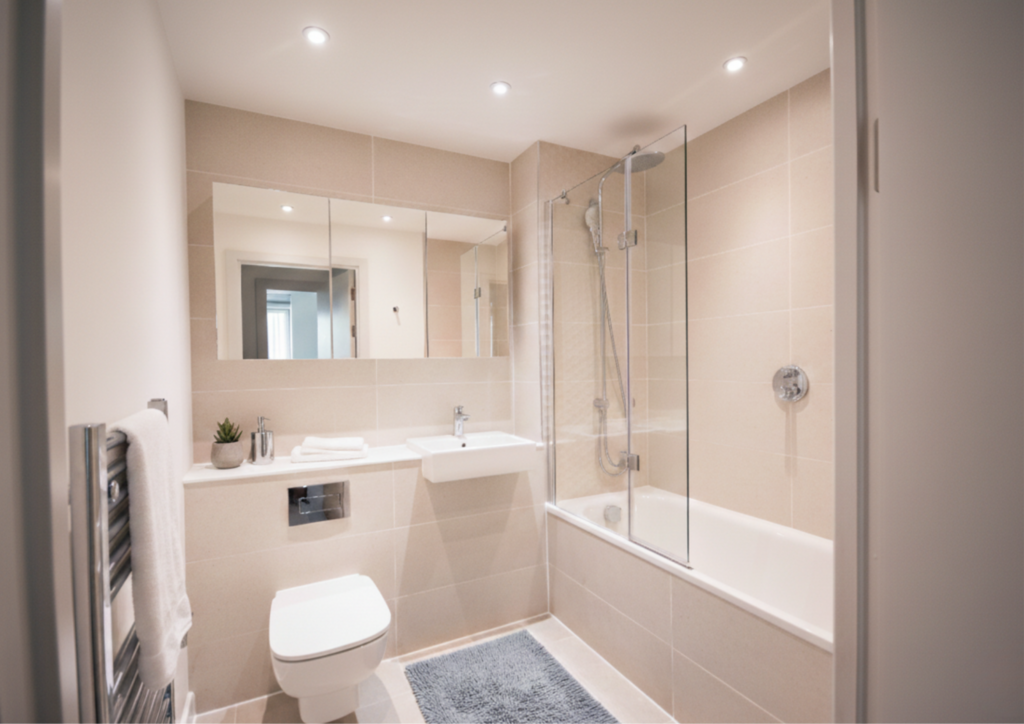 Main Bathroom
