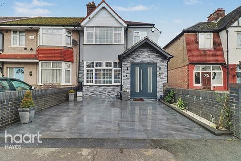3 bedroom semi-detached house for sale, Acacia Avenue, Hayes