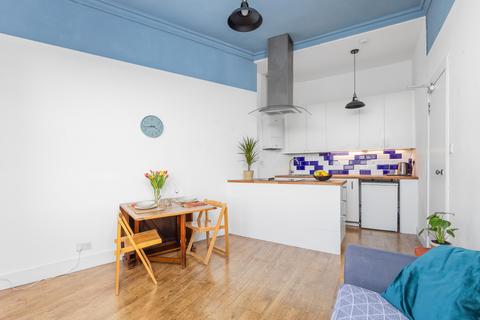 2 bedroom flat for sale, 1/8 Largo Place, Leith, Edinburgh, EH6 4AG