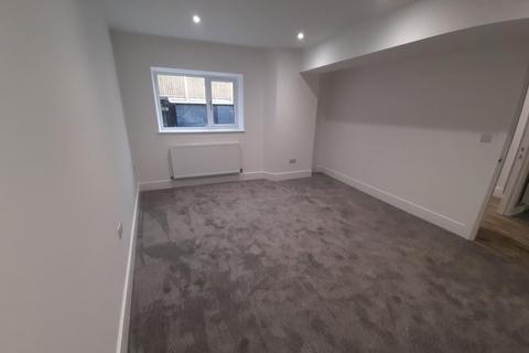 undefined, James Court, Gainsborough