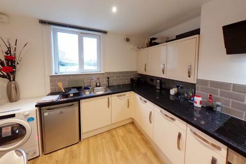 6 bedroom end of terrace house for sale, 97 Langney Road, Eastbourne, East Sussex, BN21 3QE