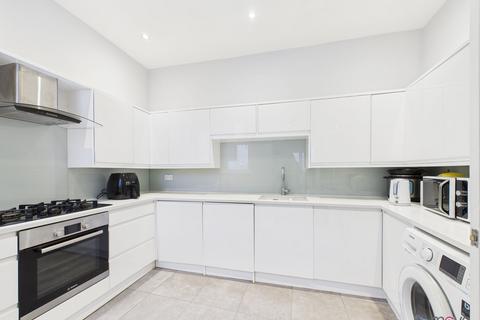 4 bedroom terraced house for sale, Bath Road, Cheltenham GL53