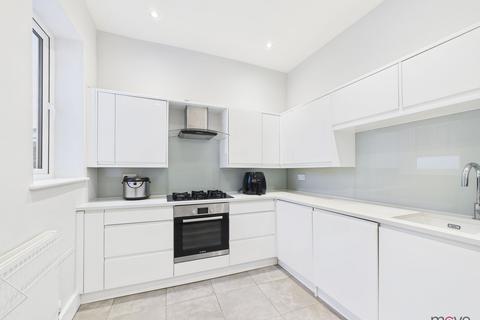 4 bedroom terraced house for sale, Bath Road, Cheltenham GL53