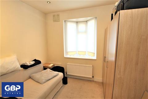 undefined, Linden Street, Romford, RM7