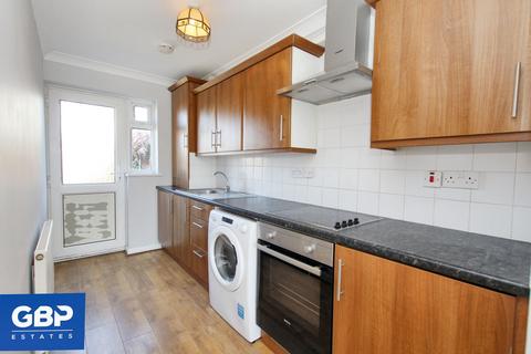undefined, Hornchurch Road, Hornchurch, RM11