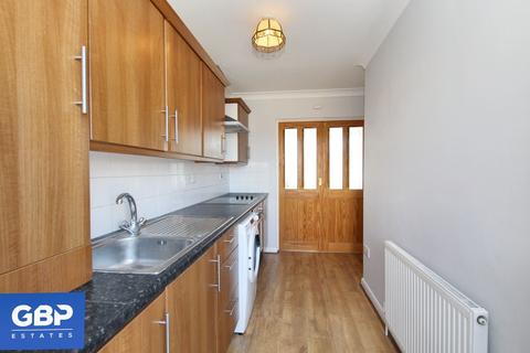 undefined, Hornchurch Road, Hornchurch, RM11