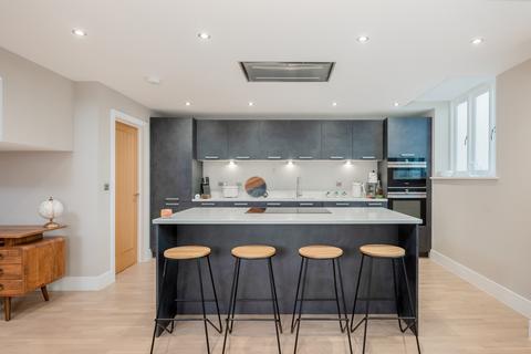 2 bedroom detached house for sale, Plymouth Place, Leamington Spa, Warwickshire CV31 1HW