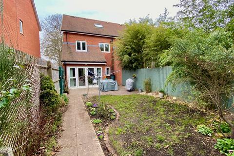 undefined, Newlands Way, Wallingford OX10