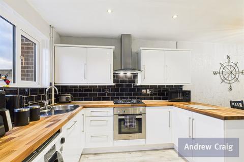 3 bedroom terraced house for sale, Keats Walk, South Shields