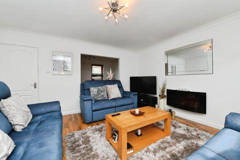 4 bedroom detached house for sale, Brentwood Place, Brentwood CM15