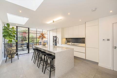 undefined, Dayton Grove, London SE15
