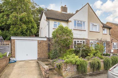undefined, Campbell Road, Weybridge KT13