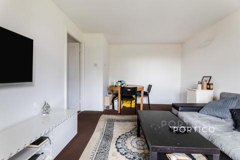 undefined, Cavendish Road, London, E4
