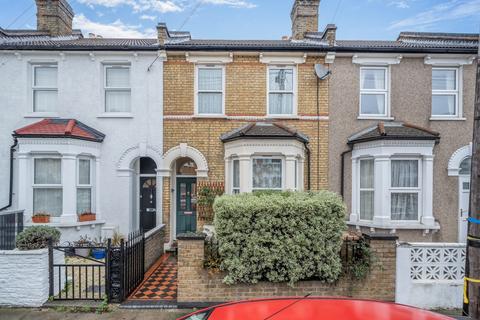 3 bedroom terraced house for sale, Bradgate Road, London SE6