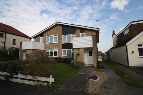 2 bedroom flat for sale, Crescent Road, Leigh-On-Sea