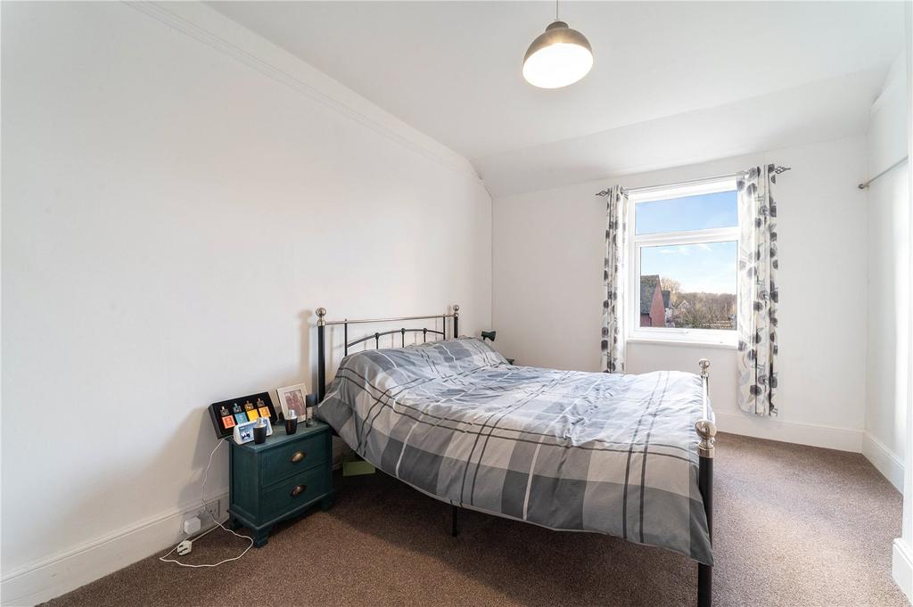 House in Manningtree - More